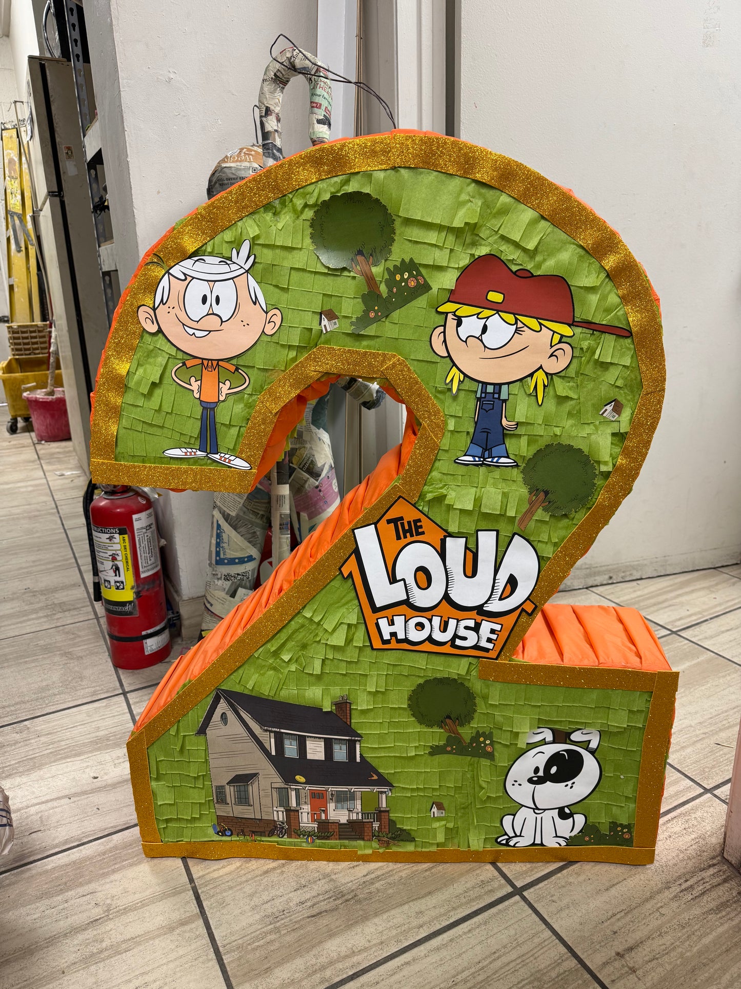 Number 2/Numero 2: Loud House