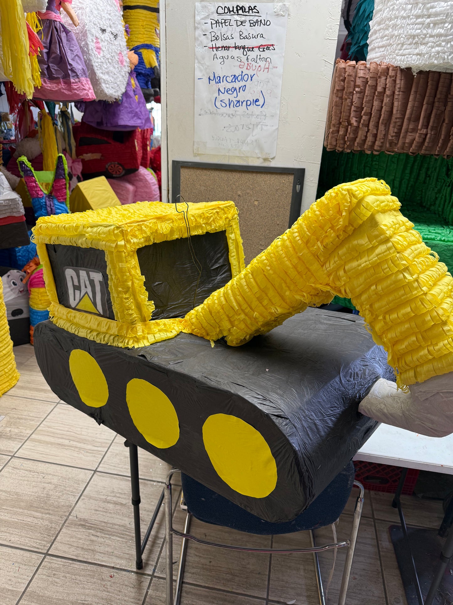 Caterpillar Back Hoe - Mano de Chango