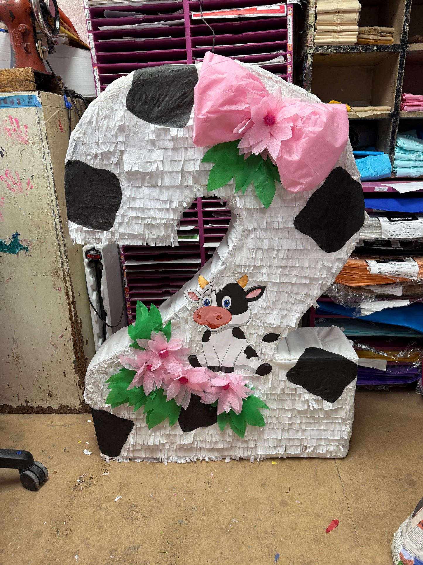 Number 2: Cow - Numero 2: Vaquita