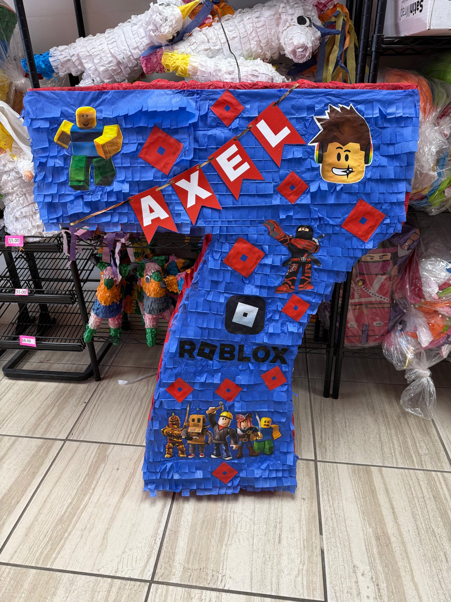 Number 7/ Número 7: Roblox