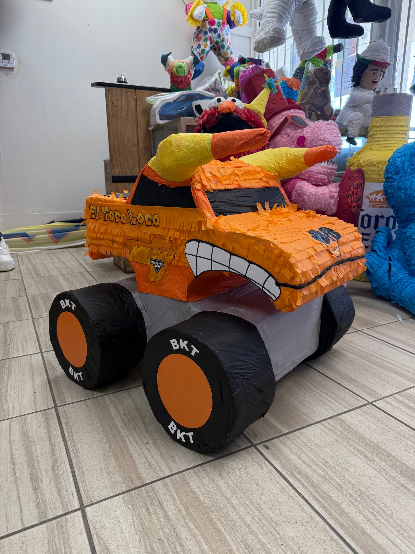 Monster Truck/Troca: El Toro Loco