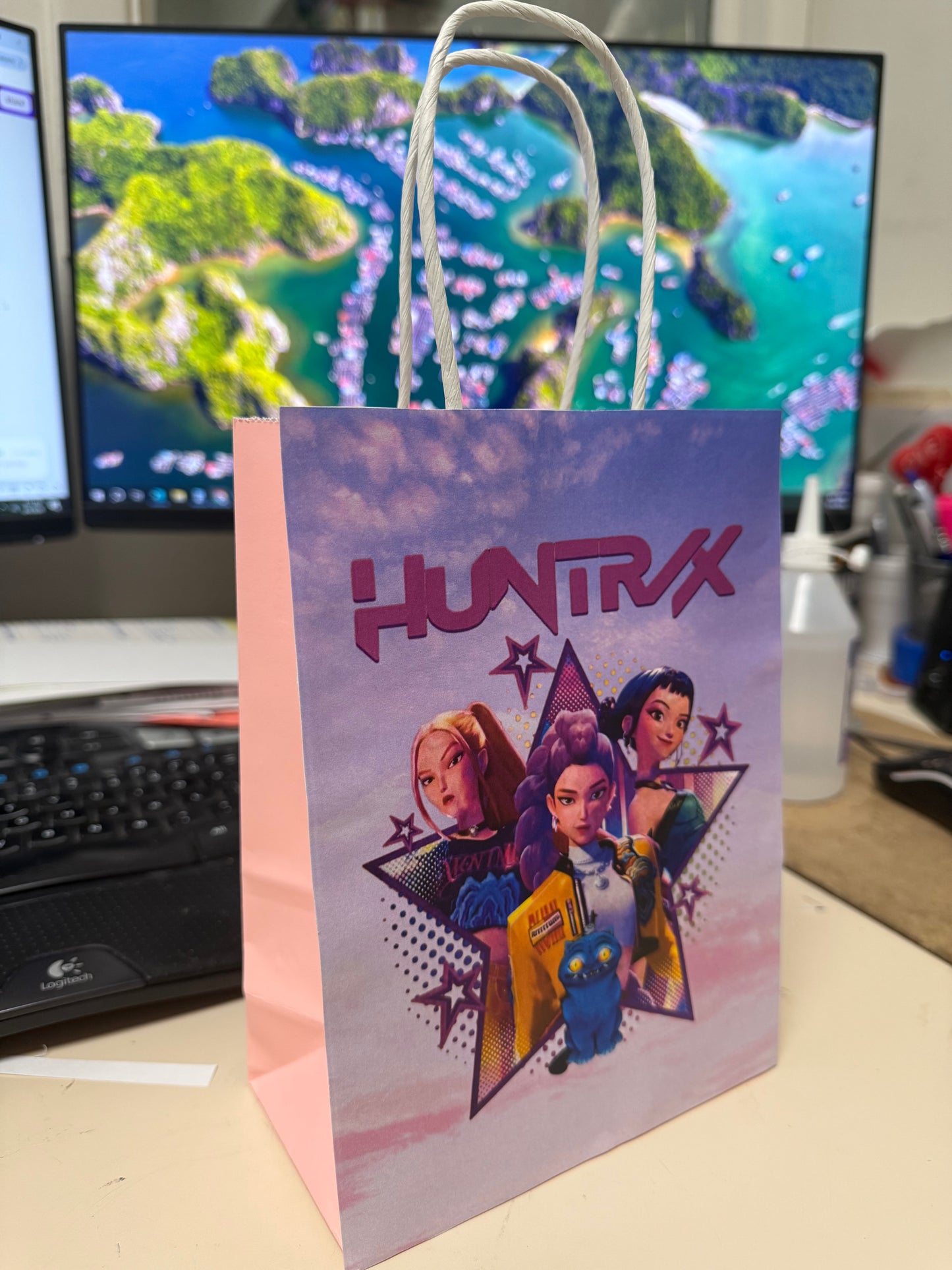 Gift Bag: Huntrix Pink Gift Bags/Bolsitas