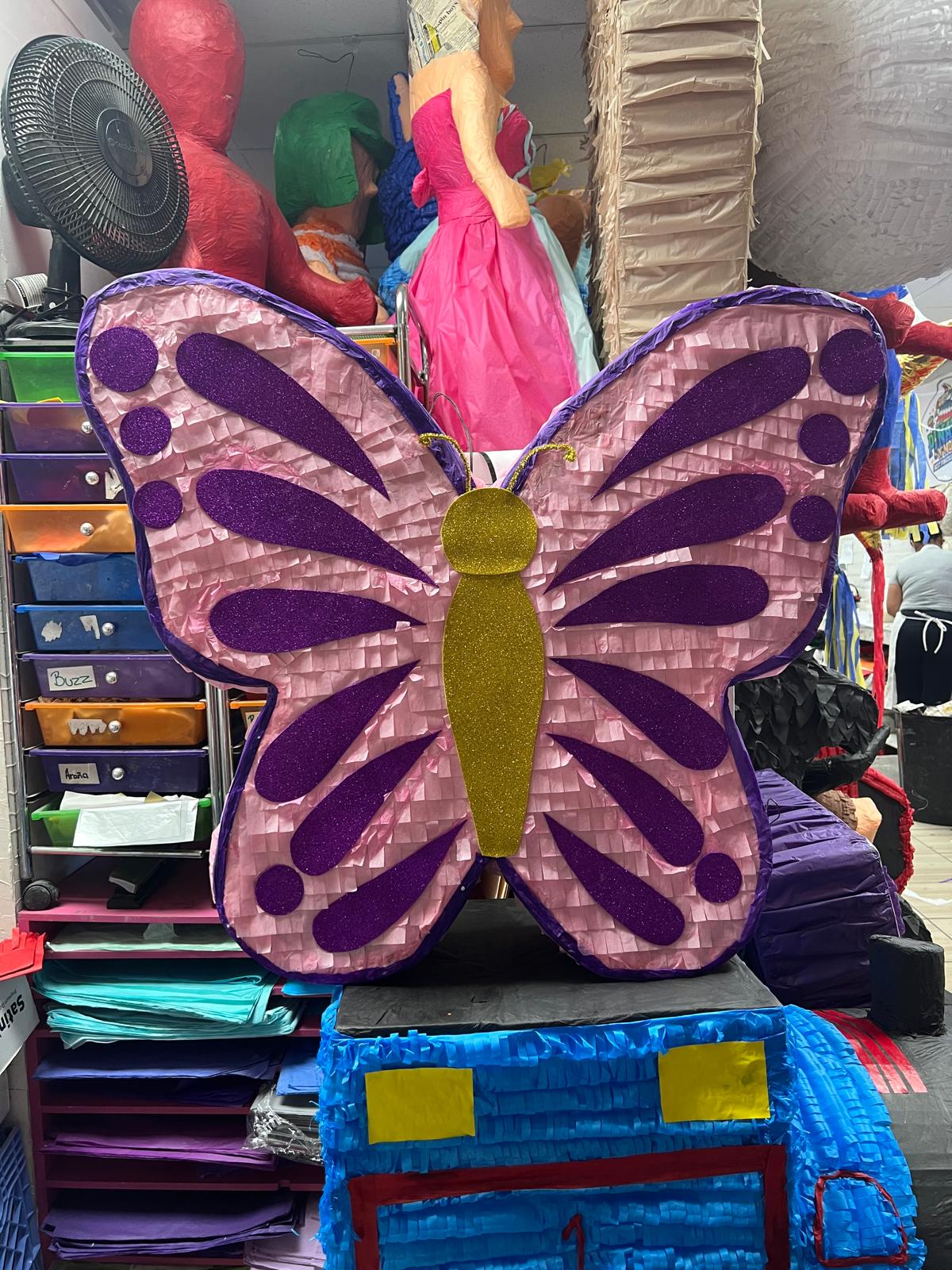 Butterfly - Mariposa